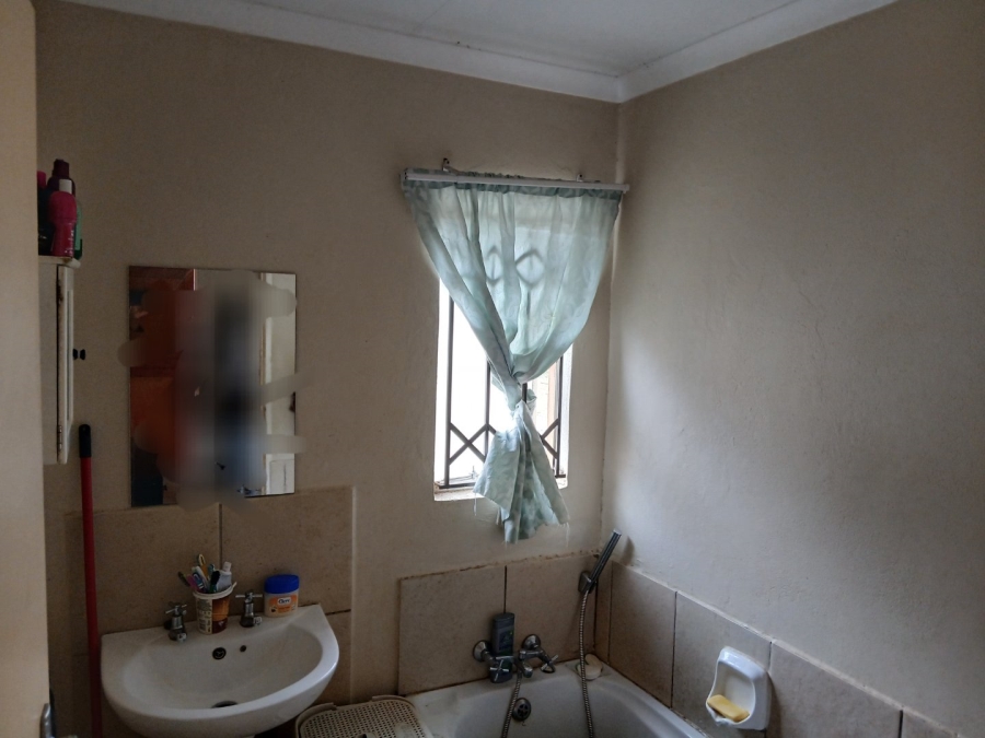 2 Bedroom Property for Sale in Freedom Park A North West